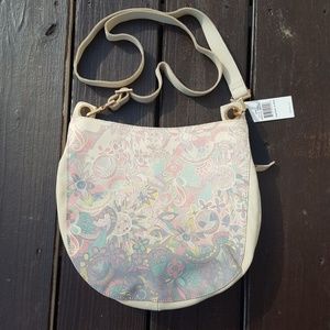 NWT Sakroots leather pastel expandable crossbody